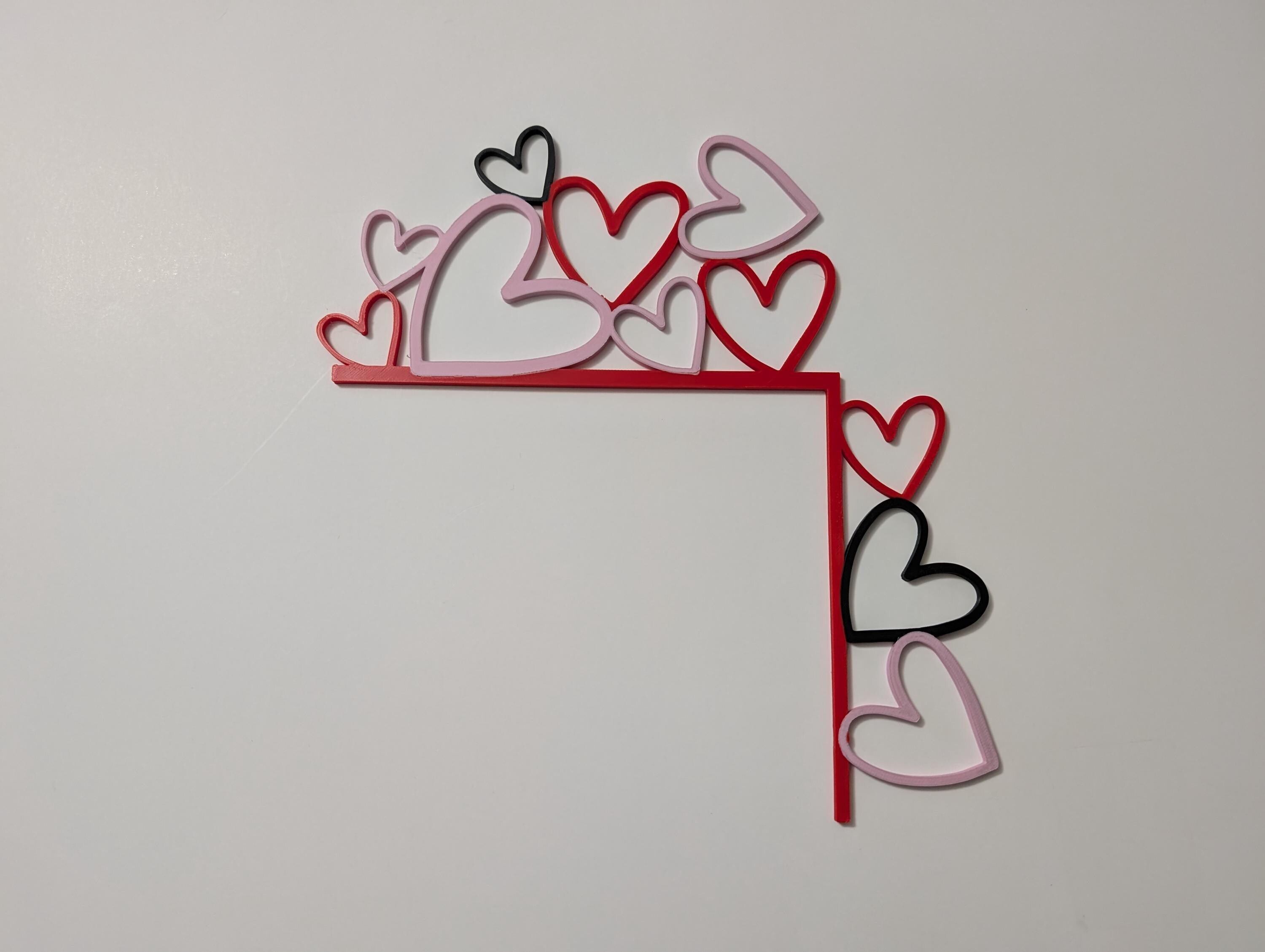 Heart Corner Accent – Valentine's Day Decorative Piece